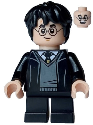 Preowned LEGO® Minifigure – Harry Potter hp470 Harry Potter - Hogwarts Robe, Black Tie