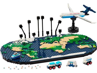 LEGO® Exclusive 41838-2 Build Together Travel Moments