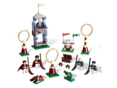LEGO® Harry Potter 4737 - Quidditch Match Preowned Building Kit
