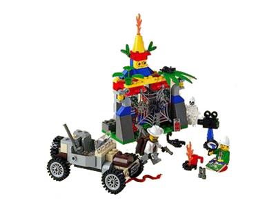 LEGO® Adventurers 5936 Spiders Secret Building Kit
