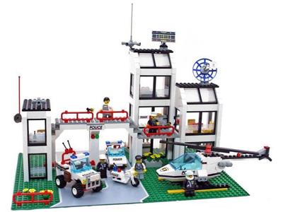 LEGO®  6398-1 - Central Precinct HQ