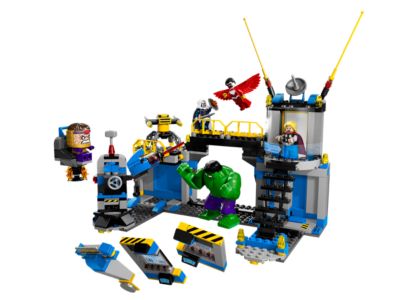 LEGO® Marvel Super Heroes 76018-1 - Avengers: Hulk Lab Smash