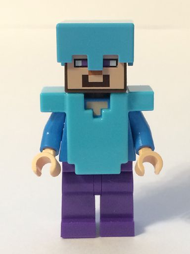 Preowned LEGO® Minifigure – Minecraft min020 Steve Dark Purple Legs Medium Azure Helmet and