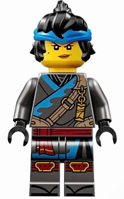 LEGO® Minifigure njo0988 - Nya - Dragons Rising, Tunic with Strap and Charm