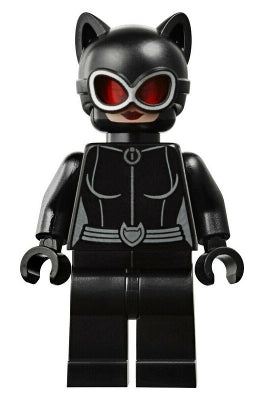Preowned LEGO® Minifigure – Super Heroes sh0595 Catwoman Red Goggles