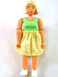 Preowned LEGO® Minifigure – Belville belvfemale51a Belville Female Light Violet Shorts Medi